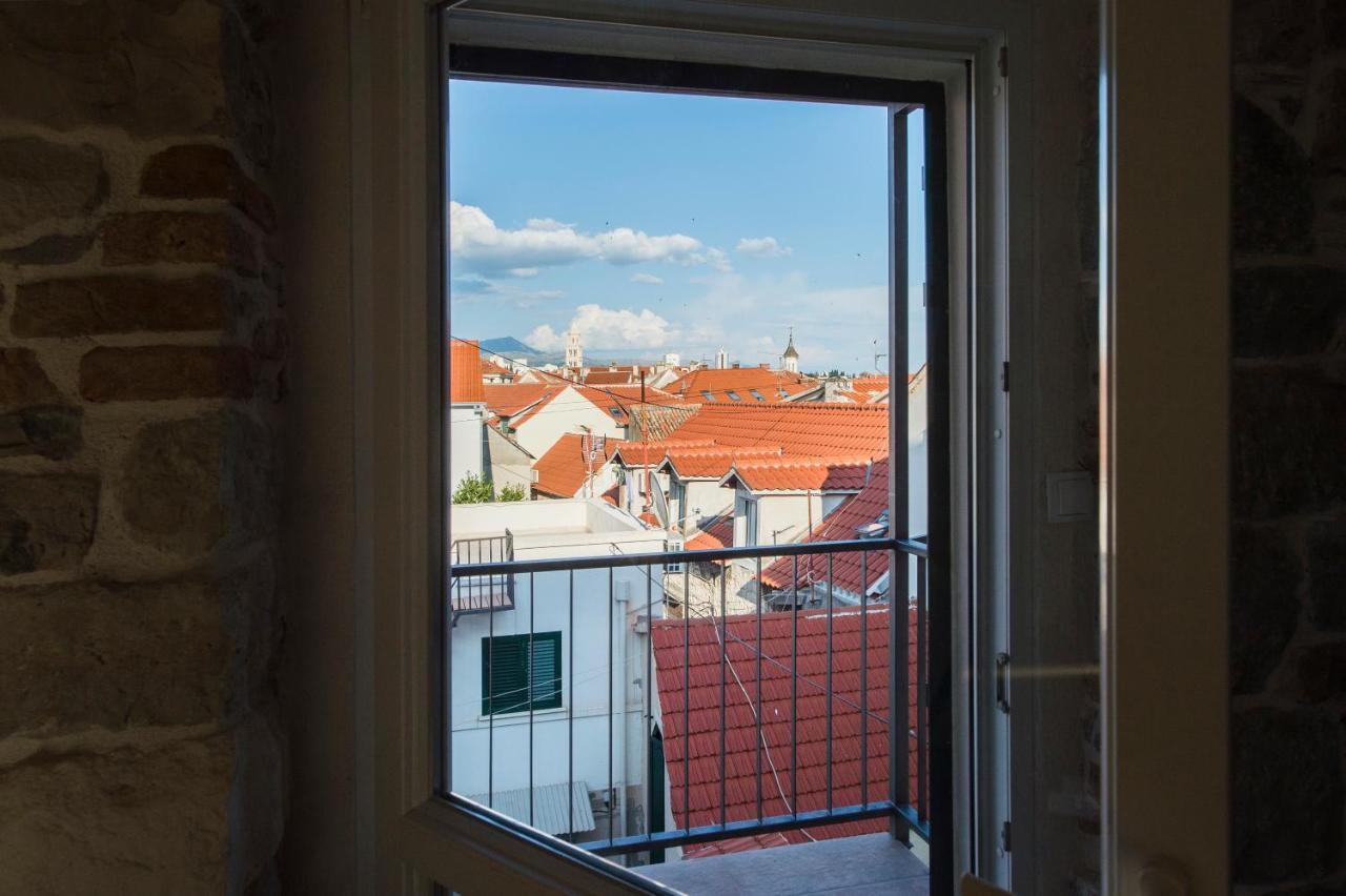 Memento Apartment - In The Heart Of Old Town Сплит Екстериор снимка